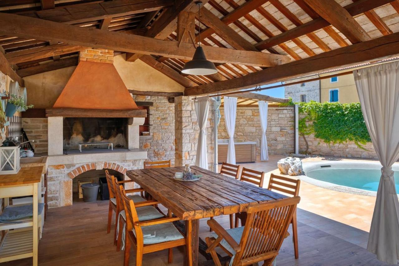 Family Villa Elizabeta With Pool In Umag Cepljani Luaran gambar