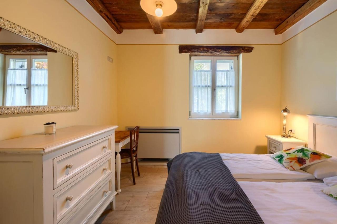 Family Villa Elizabeta With Pool In Umag Cepljani Luaran gambar