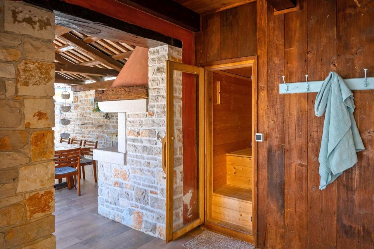 Family Villa Elizabeta With Pool In Umag Cepljani Luaran gambar